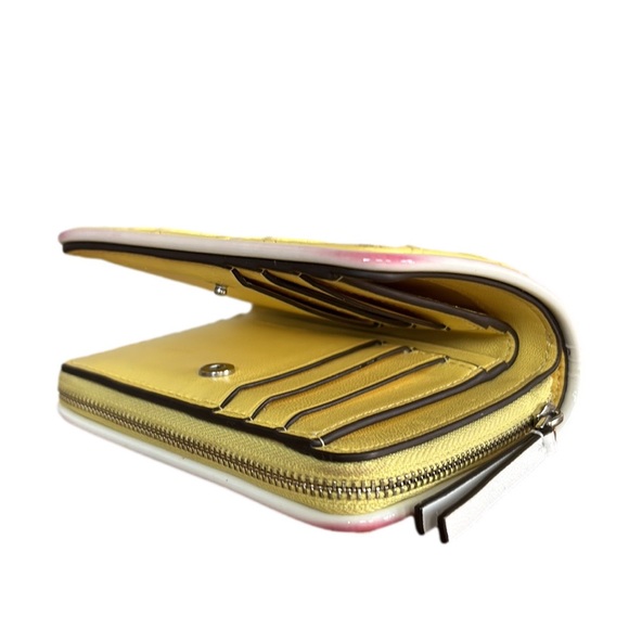 Tory Burch Small Fleming Soft Patent Leather Border Yellow Wallet - Picture 4 of 14